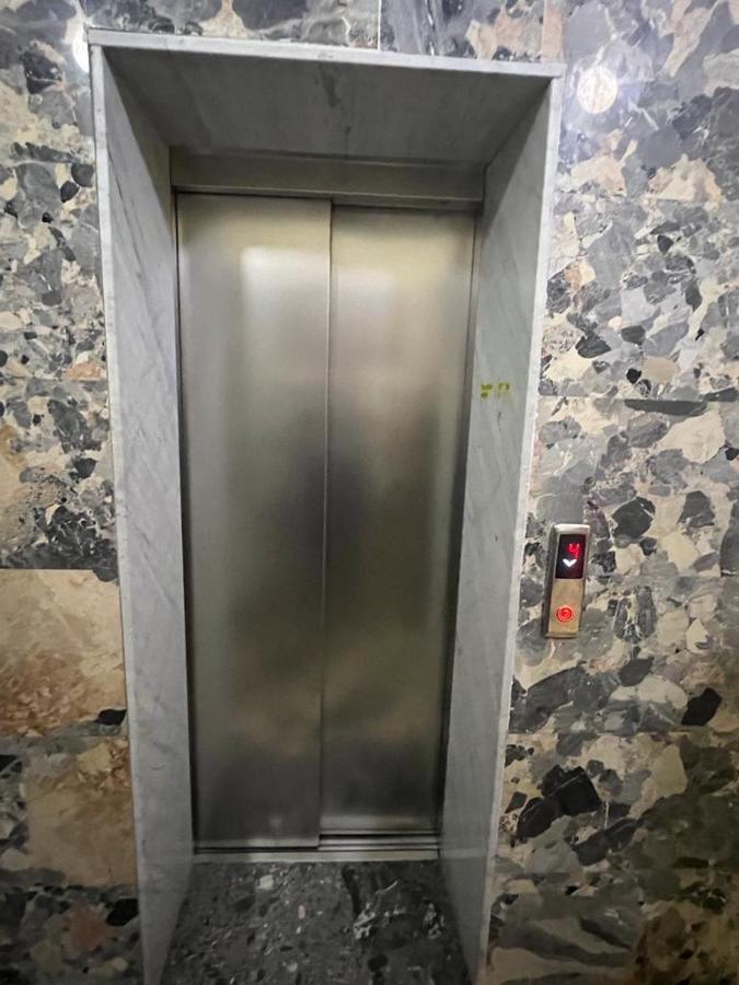 Апартаменты Apartamente Tirana *