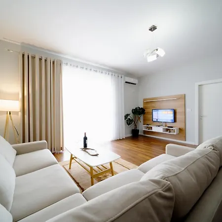 Apartamente Tirana Exterior foto